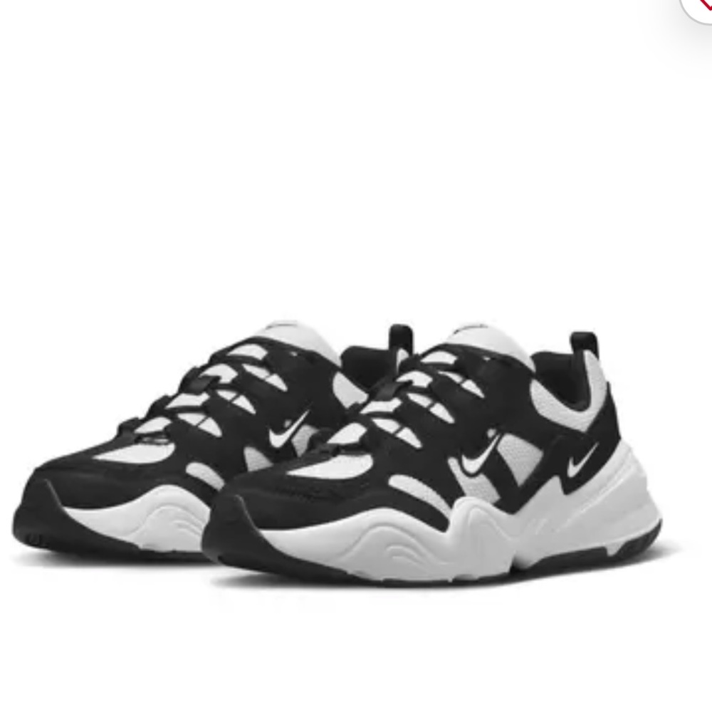 Nike Tech Hera "White/Black/White" Men's Shoe-size 7.5-NWT